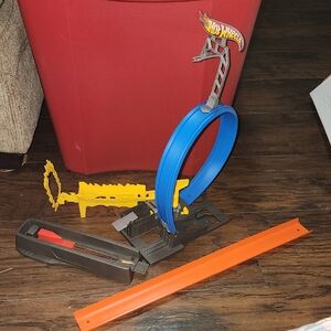 Hot Wheels Energy Track INCOMPLETE